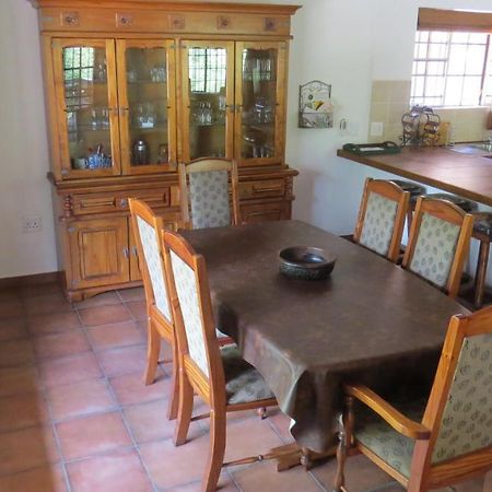 Crowe'S Nest Villa Marloth Park Exterior foto